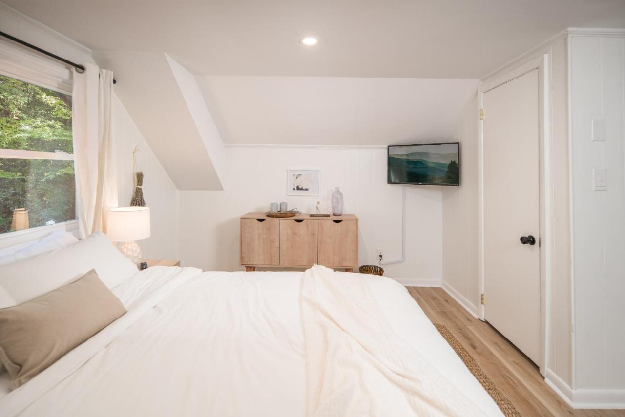 The Wanderer Guesthouse Бун Екстериор снимка